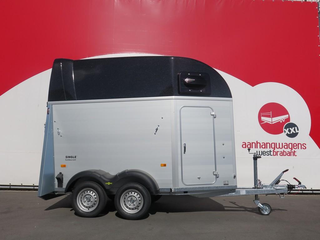 Humbaur Single ALU 1,5-paards trailer met zadelkamer